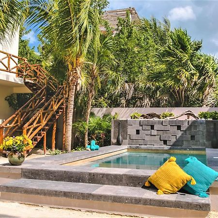 La Puerta Azul Beachfront - Adults Only Остров Холбокс Экстерьер фото