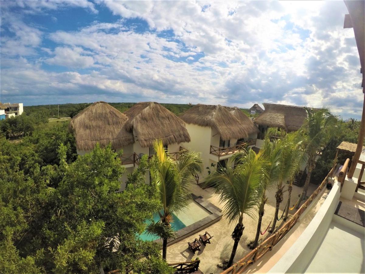 La Puerta Azul Beachfront - Adults Only Остров Холбокс Экстерьер фото