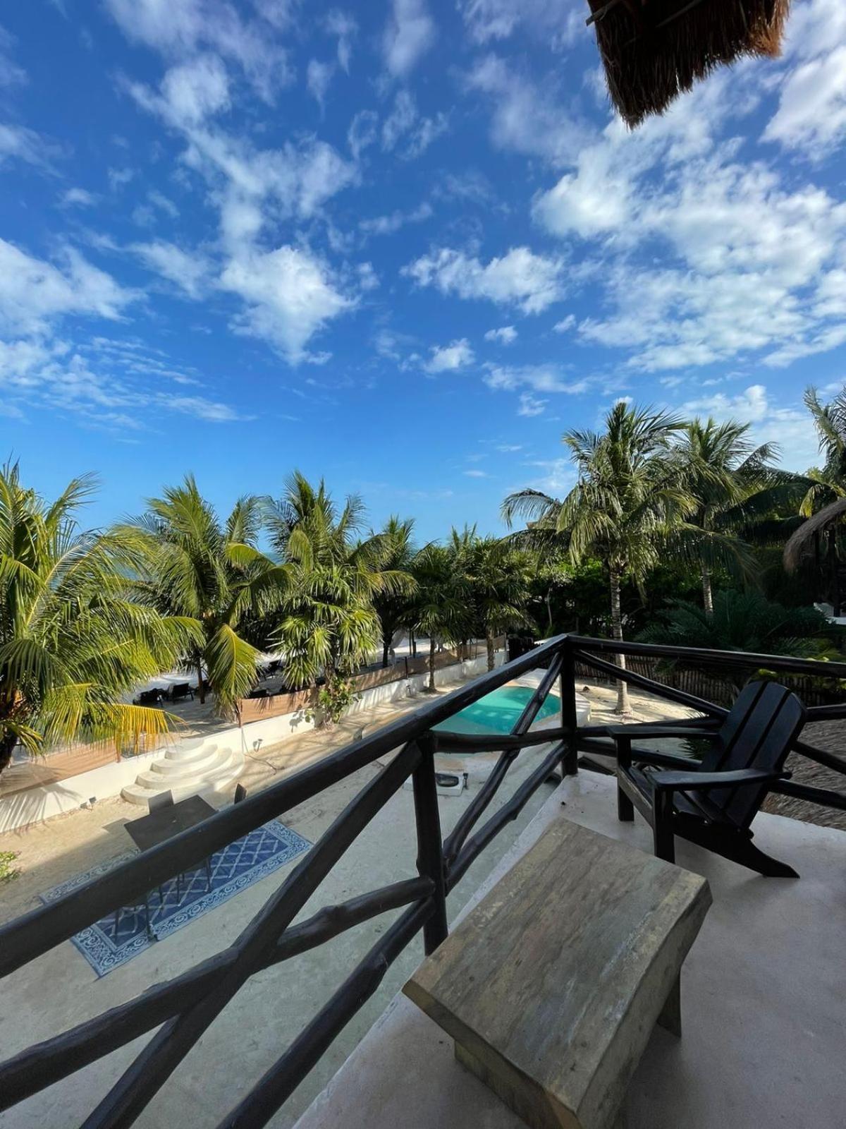 La Puerta Azul Beachfront - Adults Only Остров Холбокс Экстерьер фото