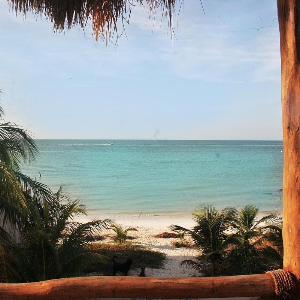 La Puerta Azul Beachfront - Adults Only Остров Холбокс Экстерьер фото