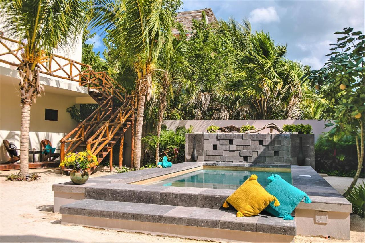 La Puerta Azul Beachfront - Adults Only Остров Холбокс Экстерьер фото